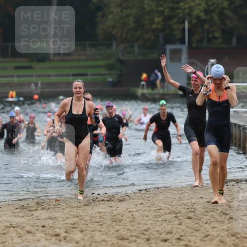 13.09.2026 - Stadtparktriathlon Mo-Foto http://msf.ph/oto/10253884 13.09.2026 10:13:11 Schwimmen 347, 357, 385, 415, 428, 430, 433, 434, 443, 450, 461, 462 meine-sportfotos.de
