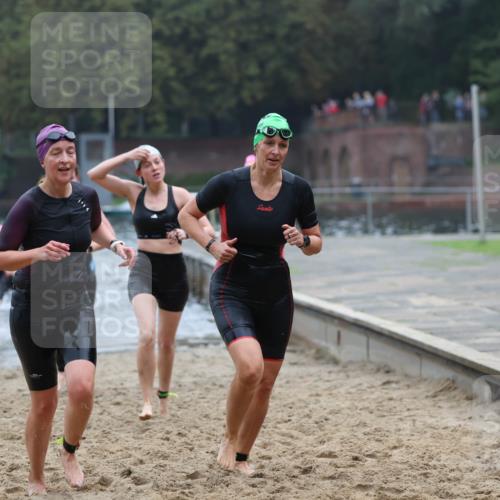 13.09.2026 - Stadtparktriathlon Mo-Foto http://msf.ph/oto/10253903 13.09.2026 10:13:18 Schwimmen 347, 353, 354, 357, 377, 385, 402, 415, 422, 428, 430, 434, 443, 450, 461, 462 meine-sportfotos.de