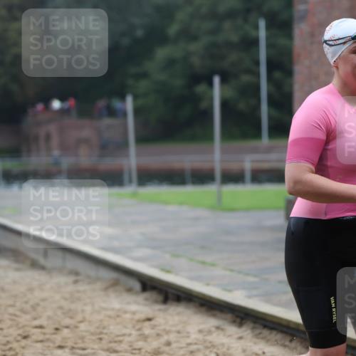13.09.2026 - Stadtparktriathlon Mo-Foto http://msf.ph/oto/10253923 13.09.2026 10:13:25 Schwimmen 347, 353, 354, 377, 385, 386, 387, 399, 400, 402, 422, 430, 434, 437 meine-sportfotos.de