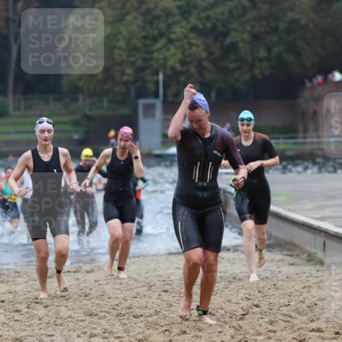 13.09.2026 - Stadtparktriathlon Mo-Foto http://msf.ph/oto/10253926 13.09.2026 10:13:26 Schwimmen 353, 354, 377, 385, 386, 387, 399, 400, 402, 406, 420, 422, 434, 437 meine-sportfotos.de
