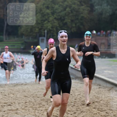 13.09.2026 - Stadtparktriathlon Mo-Foto http://msf.ph/oto/10253933 13.09.2026 10:13:28 Schwimmen 353, 354, 358, 377, 381, 386, 387, 399, 400, 402, 406, 420, 422, 429, 437 meine-sportfotos.de