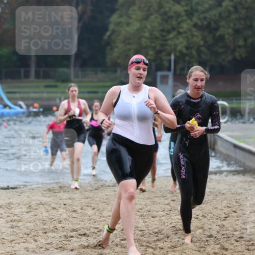 13.09.2026 - Stadtparktriathlon Mo-Foto http://msf.ph/oto/10253941 13.09.2026 10:13:32 Schwimmen 353, 358, 377, 381, 386, 387, 392, 399, 400, 402, 406, 420, 422, 429, 437 meine-sportfotos.de