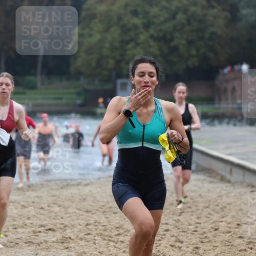 13.09.2026 - Stadtparktriathlon Mo-Foto http://msf.ph/oto/10253951 13.09.2026 10:13:35 Schwimmen 358, 381, 386, 387, 392, 399, 400, 406, 419, 420, 422, 429, 437 meine-sportfotos.de