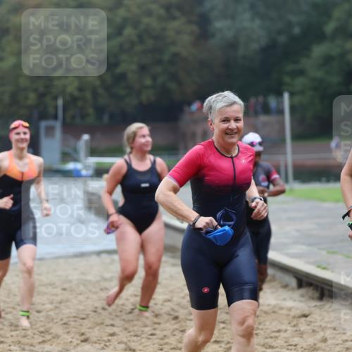 13.09.2026 - Stadtparktriathlon Mo-Foto http://msf.ph/oto/10253966 13.09.2026 10:13:40 Schwimmen 358, 381, 387, 392, 398, 400, 406, 419, 420, 429, 445, 449 meine-sportfotos.de