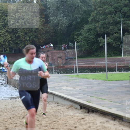13.09.2026 - Stadtparktriathlon Mo-Foto http://msf.ph/oto/10254010 13.09.2026 10:13:52 Schwimmen 398, 401, 419, 445, 449, 452, 457 meine-sportfotos.de