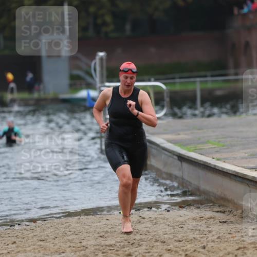 13.09.2026 - Stadtparktriathlon Mo-Foto http://msf.ph/oto/10254041 13.09.2026 10:13:59 Schwimmen 366, 371, 401, 403, 452, 457 meine-sportfotos.de