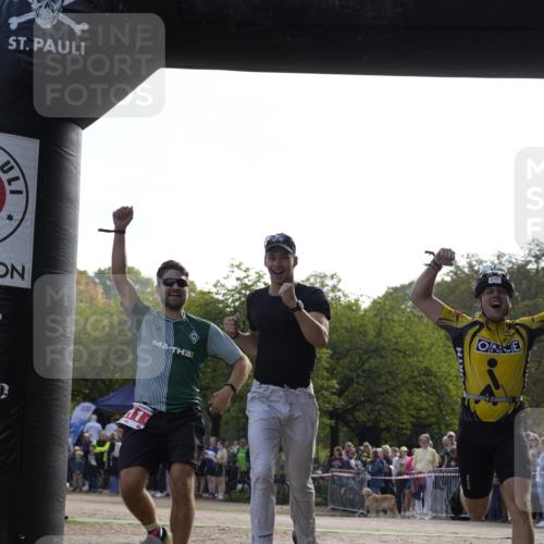 13.09.2026 - Stadtparktriathlon Patografie http://msf.ph/oto/10254048 13.09.2026 10:48:30 Ziel 211, 212 meine-sportfotos.de