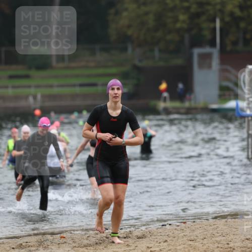 13.09.2026 - Stadtparktriathlon Mo-Foto http://msf.ph/oto/10254054 13.09.2026 10:14:02 Schwimmen 366, 371, 375, 403, 435, 452 meine-sportfotos.de