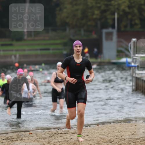 13.09.2026 - Stadtparktriathlon Mo-Foto http://msf.ph/oto/10254057 13.09.2026 10:14:03 Schwimmen 366, 371, 375, 403, 435, 452 meine-sportfotos.de
