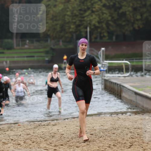 13.09.2026 - Stadtparktriathlon Mo-Foto http://msf.ph/oto/10254062 13.09.2026 10:14:04 Schwimmen 366, 371, 375, 403, 435, 452 meine-sportfotos.de