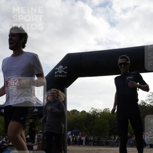 13.09.2026 - Stadtparktriathlon Patografie http://msf.ph/oto/10254091 13.09.2026 10:50:23 Ziel 262 meine-sportfotos.de
