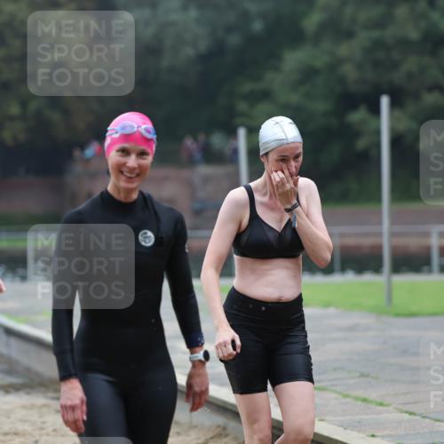 13.09.2026 - Stadtparktriathlon Mo-Foto http://msf.ph/oto/10254092 13.09.2026 10:14:13 Schwimmen 366, 375, 403, 413, 416, 427, 435 meine-sportfotos.de