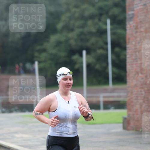 13.09.2026 - Stadtparktriathlon Mo-Foto http://msf.ph/oto/10254103 13.09.2026 10:14:15 Schwimmen 366, 375, 403, 413, 416, 427, 435 meine-sportfotos.de