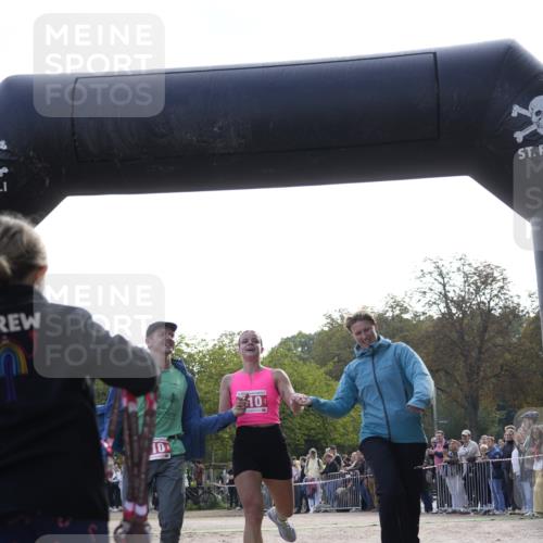 13.09.2026 - Stadtparktriathlon Patografie http://msf.ph/oto/10254112 13.09.2026 10:51:01 Ziel 310 meine-sportfotos.de