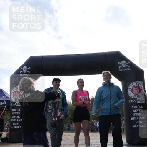 13.09.2026 - Stadtparktriathlon Patografie http://msf.ph/oto/10254117 13.09.2026 10:51:02 Ziel 310 meine-sportfotos.de