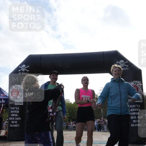 13.09.2026 - Stadtparktriathlon Patografie http://msf.ph/oto/10254119 13.09.2026 10:51:02 Ziel 310 meine-sportfotos.de
