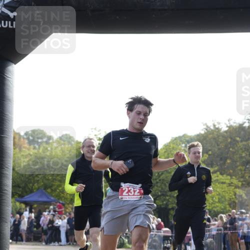 13.09.2026 - Stadtparktriathlon Patografie http://msf.ph/oto/10254131 13.09.2026 10:51:36 Ziel 232 meine-sportfotos.de