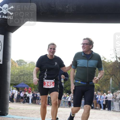 13.09.2026 - Stadtparktriathlon Patografie http://msf.ph/oto/10254189 13.09.2026 10:54:08 Ziel 245 meine-sportfotos.de