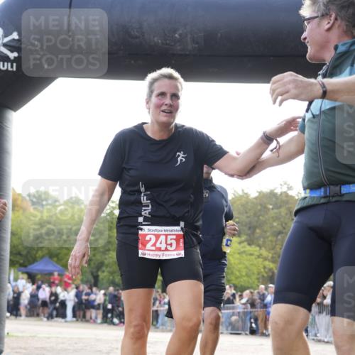 13.09.2026 - Stadtparktriathlon Patografie http://msf.ph/oto/10254190 13.09.2026 10:54:09 Ziel 245 meine-sportfotos.de