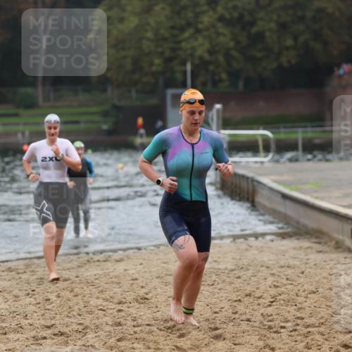 13.09.2026 - Stadtparktriathlon Mo-Foto http://msf.ph/oto/10254194 13.09.2026 10:14:38 Schwimmen 370, 410, 431, 460 meine-sportfotos.de