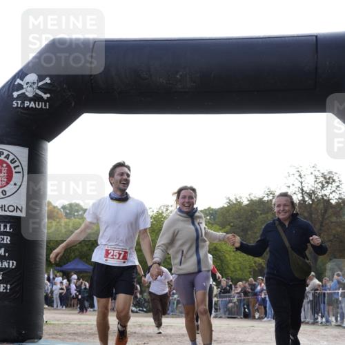 13.09.2026 - Stadtparktriathlon Patografie http://msf.ph/oto/10254202 13.09.2026 10:54:50 Ziel 225, 257 meine-sportfotos.de