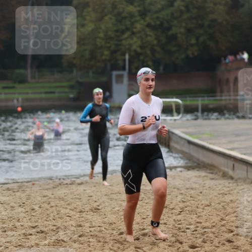 13.09.2026 - Stadtparktriathlon Mo-Foto http://msf.ph/oto/10254209 13.09.2026 10:14:40 Schwimmen 370, 410, 460 meine-sportfotos.de