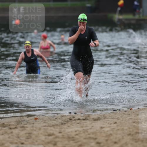 13.09.2026 - Stadtparktriathlon Mo-Foto http://msf.ph/oto/10254276 13.09.2026 10:15:14 Schwimmen 464 meine-sportfotos.de