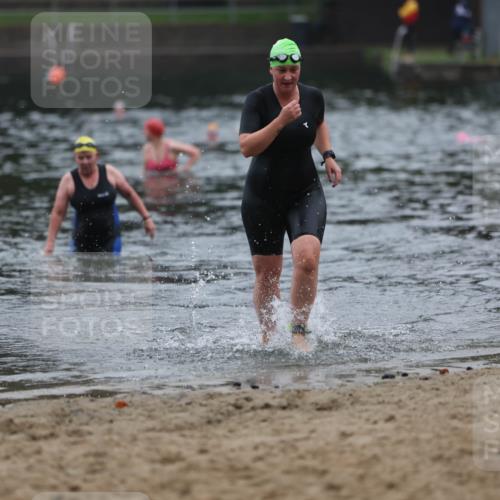 13.09.2026 - Stadtparktriathlon Mo-Foto http://msf.ph/oto/10254278 13.09.2026 10:15:14 Schwimmen 464 meine-sportfotos.de