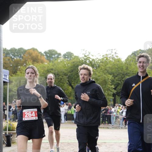 13.09.2026 - Stadtparktriathlon Patografie http://msf.ph/oto/10254299 13.09.2026 10:56:33 Ziel 264, 293, 301 meine-sportfotos.de