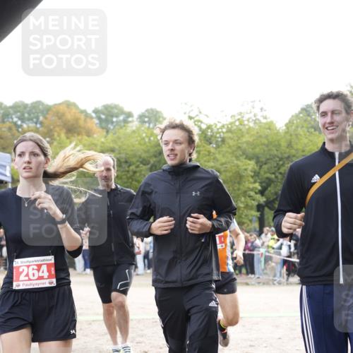 13.09.2026 - Stadtparktriathlon Patografie http://msf.ph/oto/10254301 13.09.2026 10:56:34 Ziel 264, 293, 301 meine-sportfotos.de