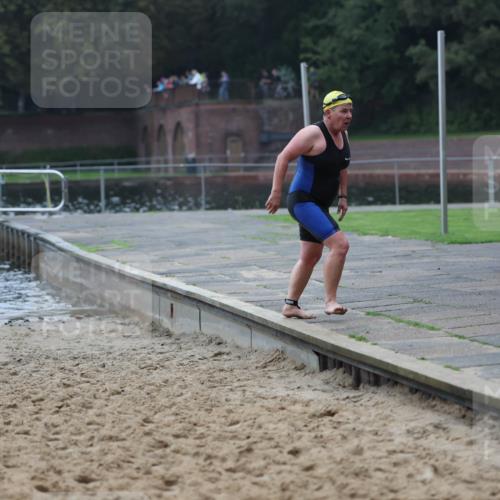 13.09.2026 - Stadtparktriathlon Mo-Foto http://msf.ph/oto/10254329 13.09.2026 10:15:32 Schwimmen 451, 777 meine-sportfotos.de