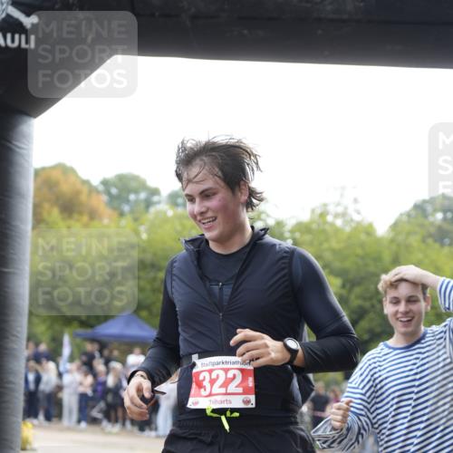13.09.2026 - Stadtparktriathlon Patografie http://msf.ph/oto/10254331 13.09.2026 10:58:19 Ziel 322 meine-sportfotos.de