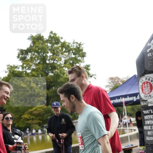 13.09.2026 - Stadtparktriathlon Patografie http://msf.ph/oto/10254338 13.09.2026 10:58:45 Ziel 289 meine-sportfotos.de