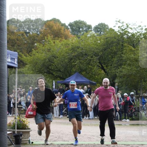 13.09.2026 - Stadtparktriathlon Patografie http://msf.ph/oto/10254343 13.09.2026 10:58:57 Ziel 237 meine-sportfotos.de