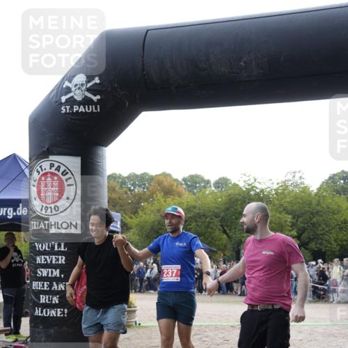 13.09.2026 - Stadtparktriathlon Patografie http://msf.ph/oto/10254353 13.09.2026 10:59:00 Ziel 237 meine-sportfotos.de