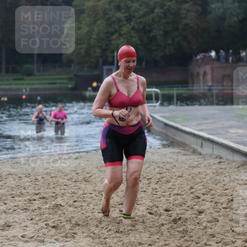 13.09.2026 - Stadtparktriathlon Mo-Foto http://msf.ph/oto/10254364 13.09.2026 10:15:46 Schwimmen 404, 407, 451 meine-sportfotos.de
