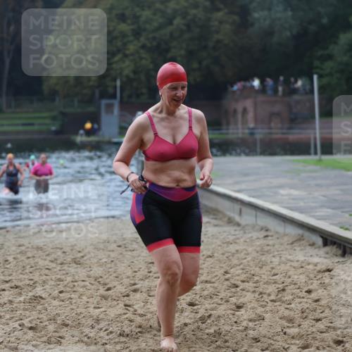 13.09.2026 - Stadtparktriathlon Mo-Foto http://msf.ph/oto/10254366 13.09.2026 10:15:46 Schwimmen 404, 407, 451 meine-sportfotos.de