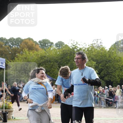13.09.2026 - Stadtparktriathlon Patografie http://msf.ph/oto/10254367 13.09.2026 10:59:17 Ziel 210, 238 meine-sportfotos.de