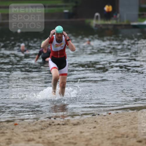 13.09.2026 - Stadtparktriathlon Mo-Foto http://msf.ph/oto/10254399 13.09.2026 10:15:59 Schwimmen 404, 407, 466 meine-sportfotos.de