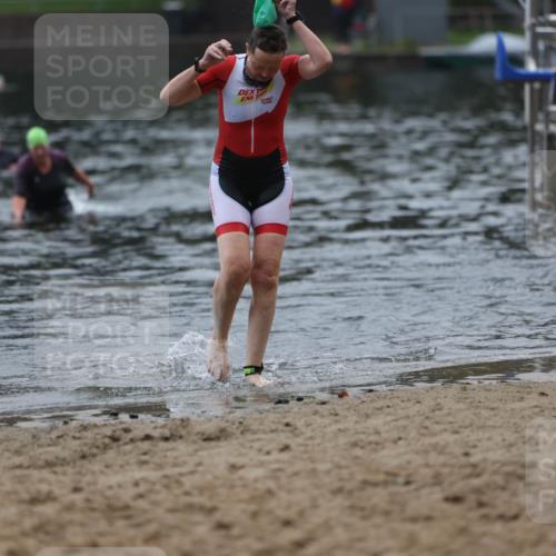 13.09.2026 - Stadtparktriathlon Mo-Foto http://msf.ph/oto/10254406 13.09.2026 10:16:02 Schwimmen 466 meine-sportfotos.de