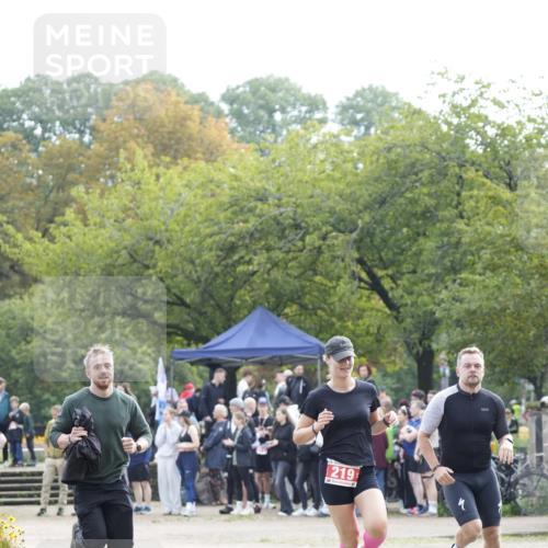 13.09.2026 - Stadtparktriathlon Patografie http://msf.ph/oto/10254408 13.09.2026 10:59:56 Ziel 219 meine-sportfotos.de