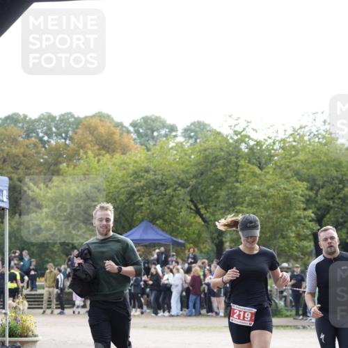 13.09.2026 - Stadtparktriathlon Patografie http://msf.ph/oto/10254411 13.09.2026 10:59:57 Ziel 219 meine-sportfotos.de
