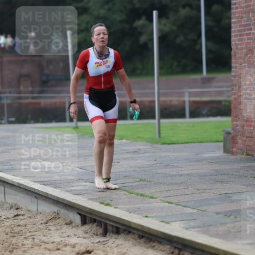 13.09.2026 - Stadtparktriathlon Mo-Foto http://msf.ph/oto/10254429 13.09.2026 10:16:07 Schwimmen 466 meine-sportfotos.de