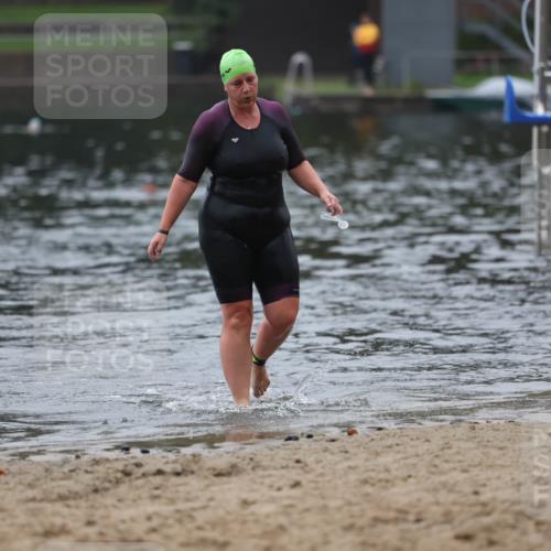 13.09.2026 - Stadtparktriathlon Mo-Foto http://msf.ph/oto/10254445 13.09.2026 10:16:16 Schwimmen 394 meine-sportfotos.de
