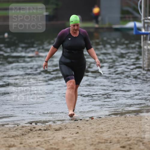 13.09.2026 - Stadtparktriathlon Mo-Foto http://msf.ph/oto/10254449 13.09.2026 10:16:17 Schwimmen 394 meine-sportfotos.de