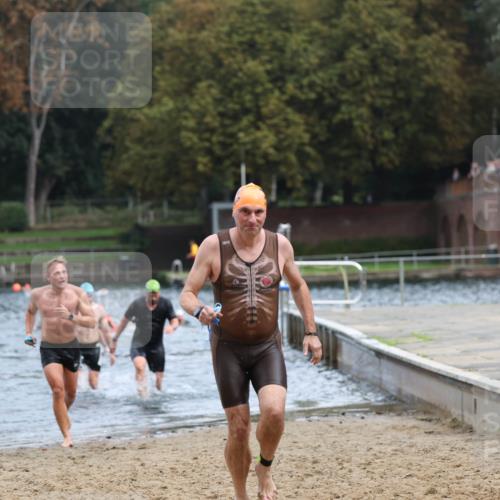13.09.2026 - Stadtparktriathlon Mo-Foto http://msf.ph/oto/10254450 13.09.2026 11:31:58 Schwimmen 833, 853, 865, 870, 882, 895, 896, 904, 911, 935 meine-sportfotos.de