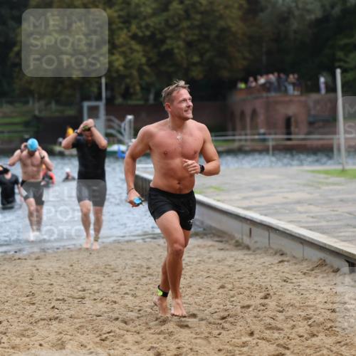 13.09.2026 - Stadtparktriathlon Mo-Foto http://msf.ph/oto/10254474 13.09.2026 11:32:01 Schwimmen 865, 870, 882, 896, 904, 911, 935 meine-sportfotos.de