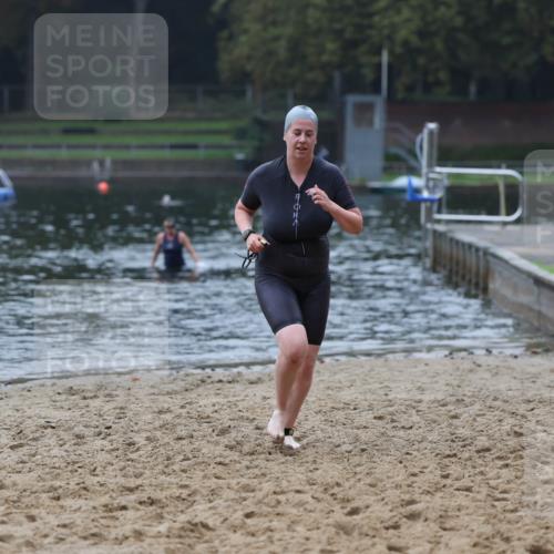 13.09.2026 - Stadtparktriathlon Mo-Foto http://msf.ph/oto/10254493 13.09.2026 10:16:34 Schwimmen 382 meine-sportfotos.de