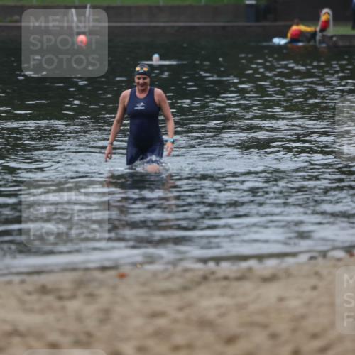 13.09.2026 - Stadtparktriathlon Mo-Foto http://msf.ph/oto/10254507 13.09.2026 10:16:40 Schwimmen 376 meine-sportfotos.de