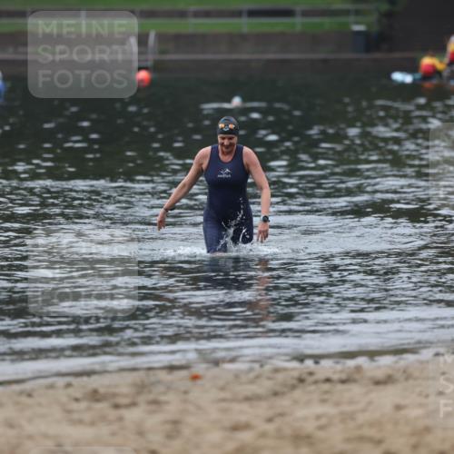 13.09.2026 - Stadtparktriathlon Mo-Foto http://msf.ph/oto/10254512 13.09.2026 10:16:42 Schwimmen 376 meine-sportfotos.de